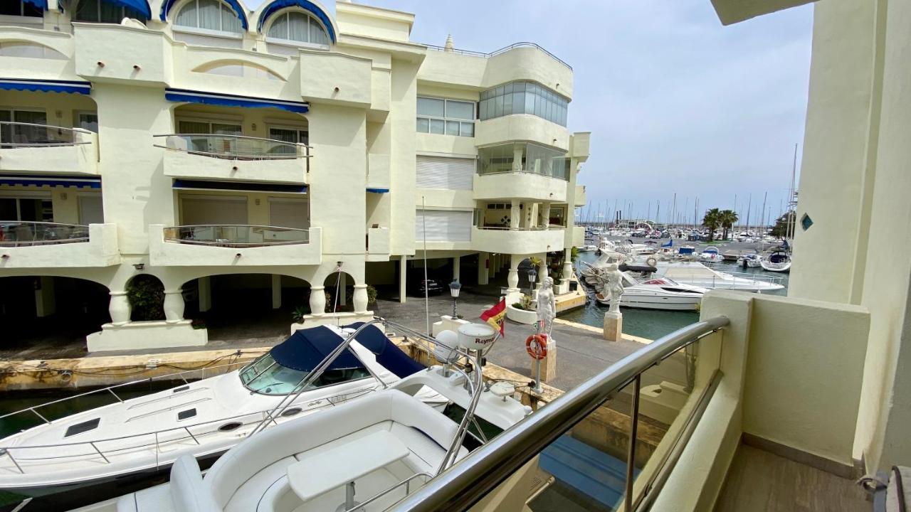 Capaldi Luxury Holiday Rentals Puerto Marina Benalmadena Exterior photo